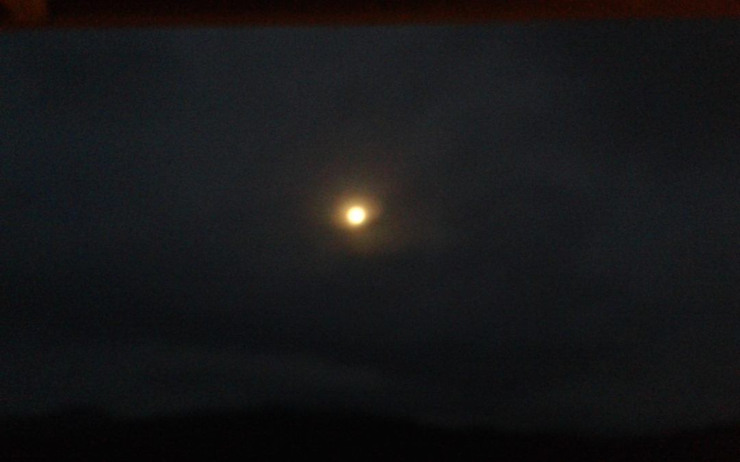 Volle Maan in Tweelingen op 25 november 2015